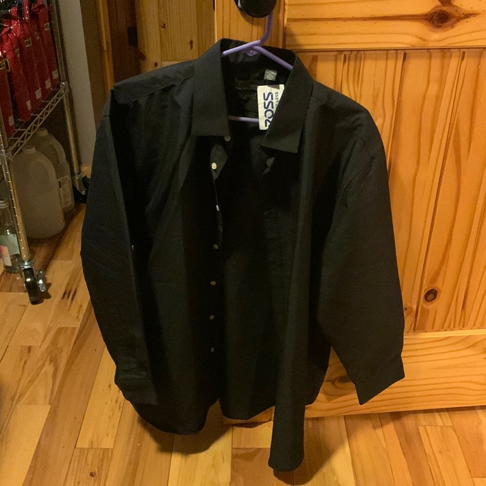 black Label. Made in Italy. Size XL slim fit.
